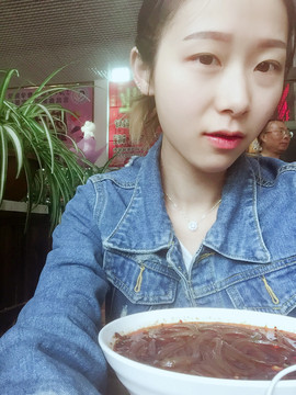狐狸讨米去了主播照片