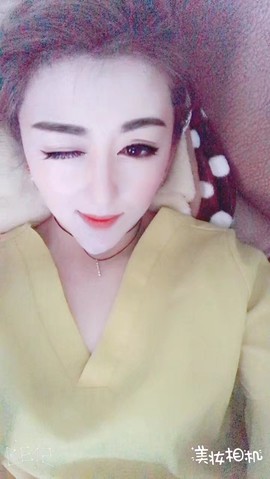 小舞姿主播照片