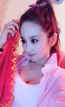 魅丽晴儿主播照片