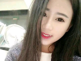 钧之累主播照片