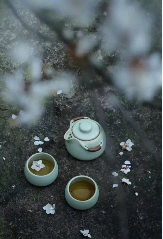 风中的风铃的图片