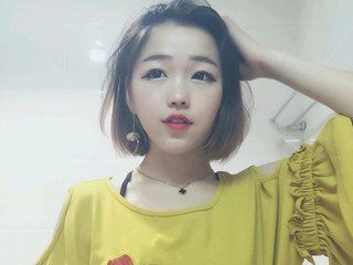 水中鱼的主播照片