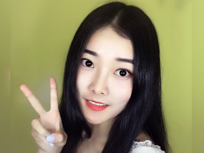 乔乔呀的主播海报