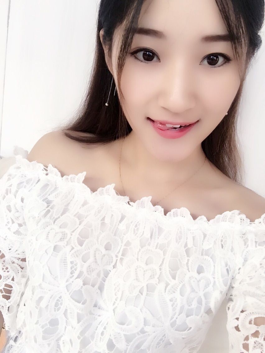 风中的风铃的图片