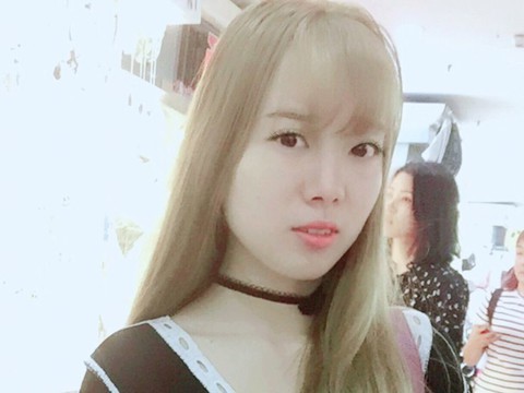 蝶儿～baby💋海报
