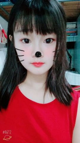 肉肉dan主播照片