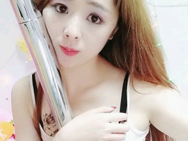 敬水n主播照片