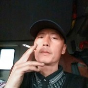 魏国仁