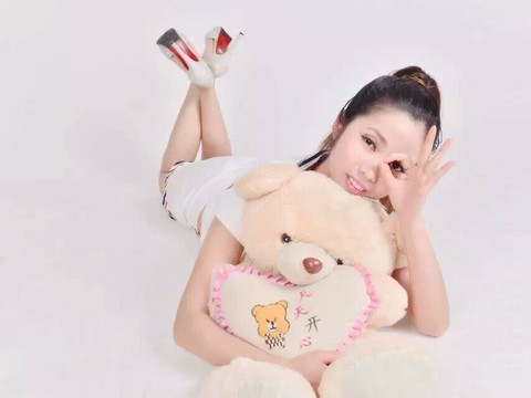 ➳小隐小隐于柳海报