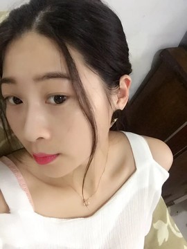 AIじ爱可儿主播照片
