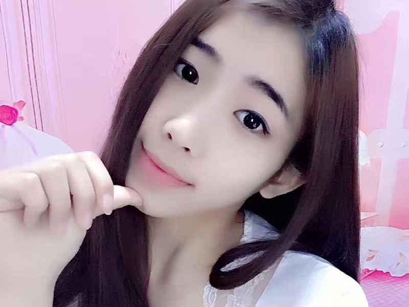 小姐姐🌺🌺🌺的主播海报