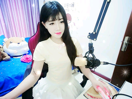 杀娃妮卡主播照片