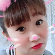 疯丫头yueyue