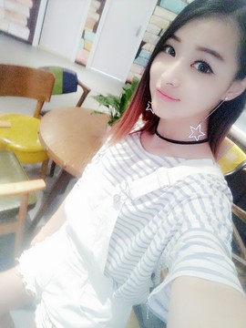 洛洛祝大家元宵节快乐主播照片