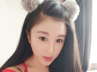黑色??的主播照片