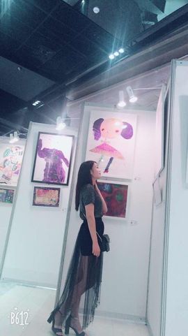 村花😯主播照片