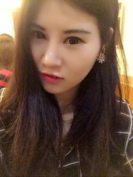唱歌的糖糖主播照片