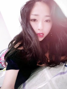 ～九尾狐主播照片