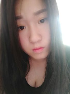 胖胖萌小谢主播照片