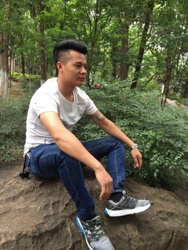 百胜鑫百利娱乐主播照片