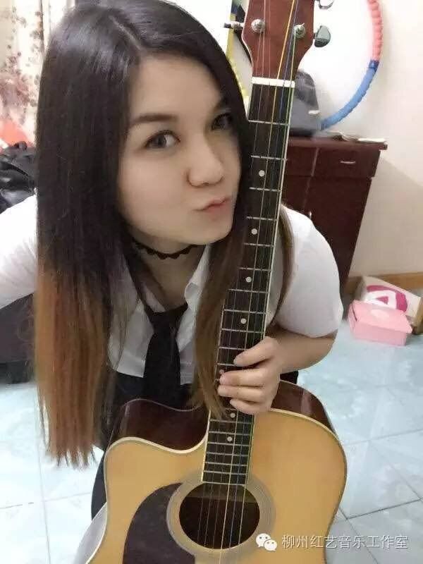 🎸吉他妹妹的主播照片