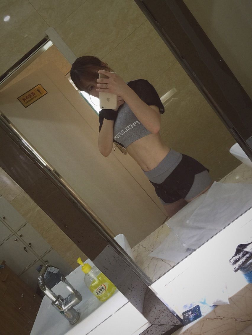 李开心啊的主播照片