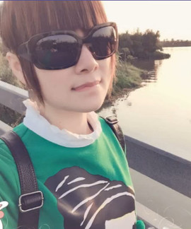 华华我的爱主播照片