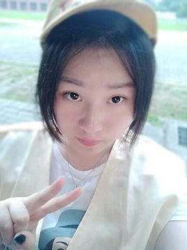 胖胖萌小谢主播照片