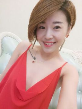 小妖精33主播照片