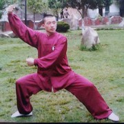阿亮f8海报