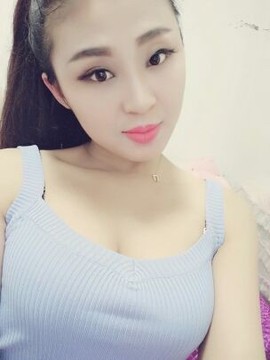 首长囍可爱黄福袋大安主播照片
