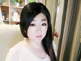 AY8飞狼主播照片