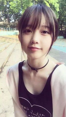 冷月星痕“主播照片