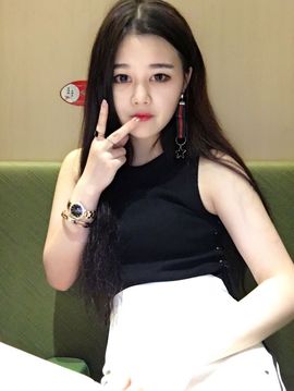 一只妖精主播照片