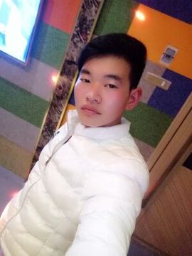 一颗心一快乐主播照片