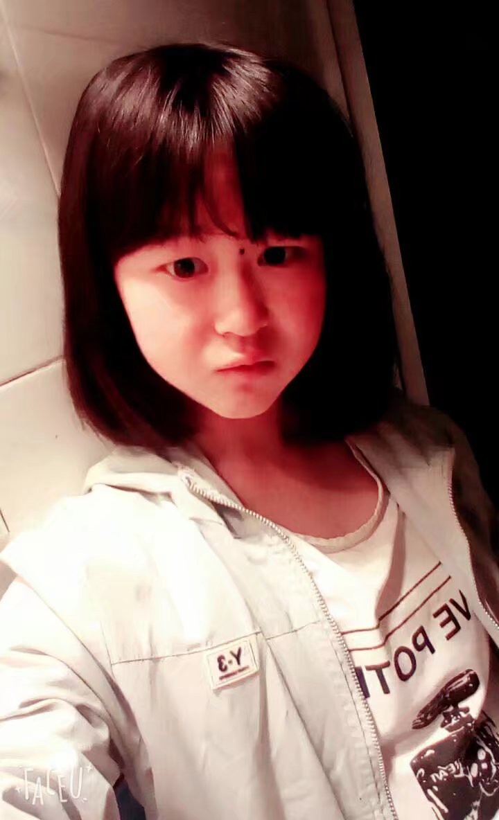 i晶0..0的主播照片