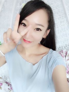 萌萌咳嗽休息主播照片