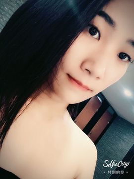 🙈`黄小言.主播照片