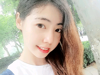 半夜的热咖啡的主播照片