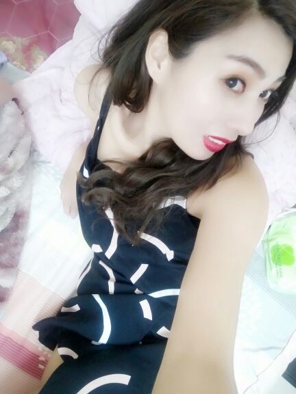 *苏荷☜主播照片