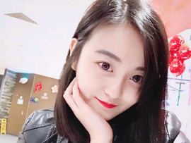 小鹿的镜子主播照片