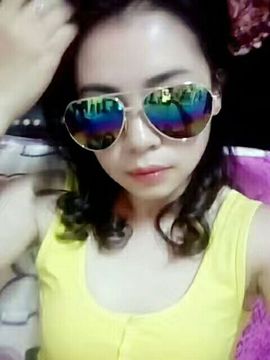 那个很小瑶主播照片