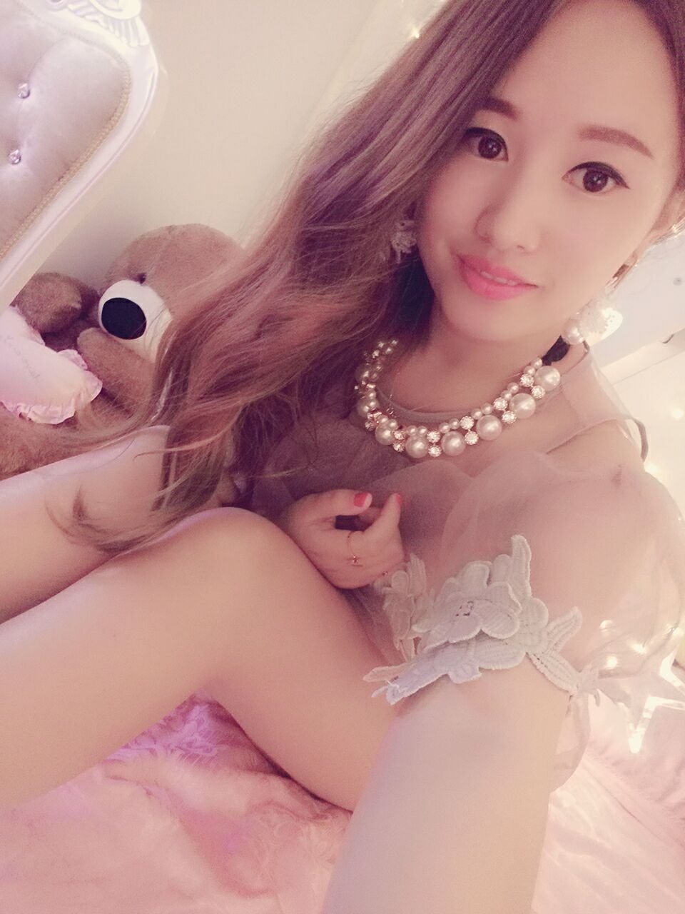 ^❥素颜抵不过浓妆的主播照片