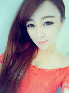 大聆听温主播照片