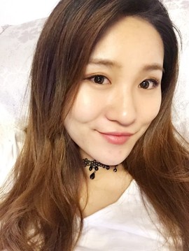 大聆听温主播照片