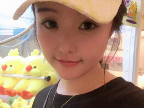 王一楠Miss🐰海报