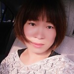 娇小，但不失性感美海报