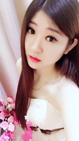 大璐璐☔主播照片