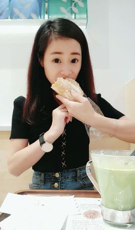 淏天贺熙然主播照片