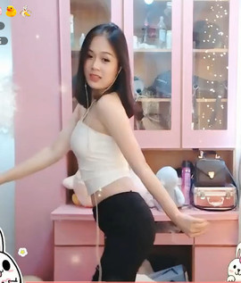 八百米主播照片